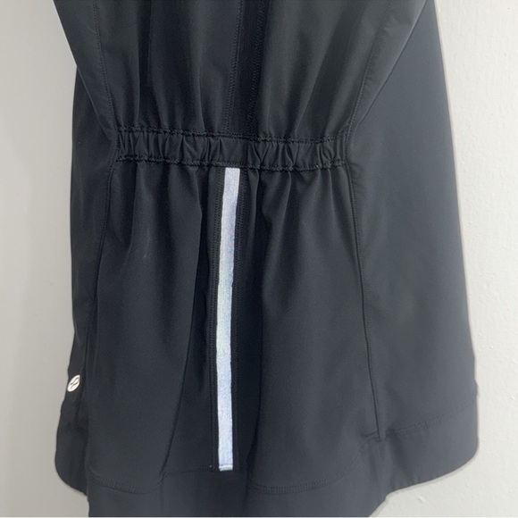 Lululemon go the distance vest black ,Size 2. - Picture 11 of 16